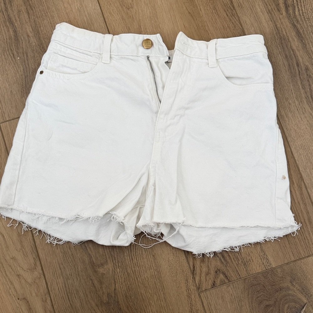 Zara Women's White Jean Shorts